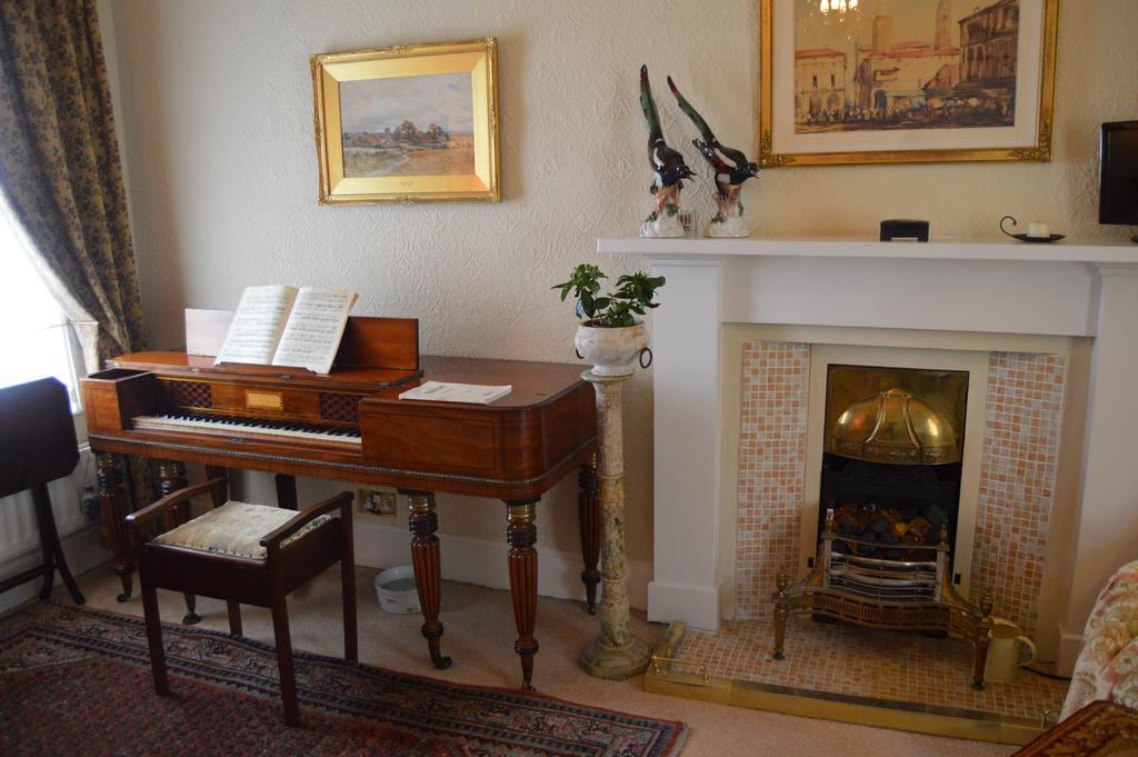 Lady Penelope'S B&B Duns 外观 照片